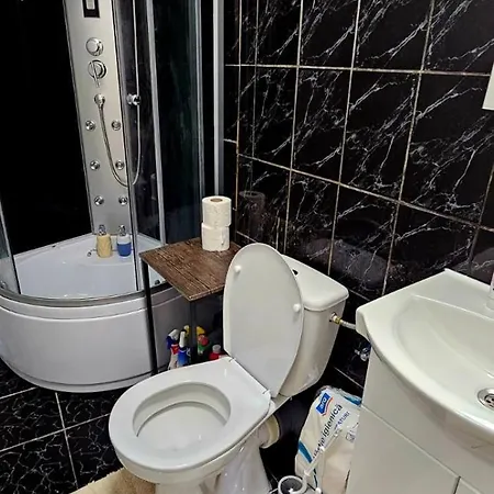 Tantra 6 Queen Filipescu Self Check-in Near Old Town
