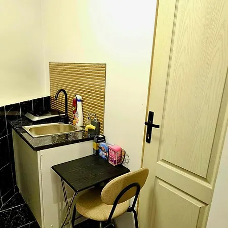 Apartment Tantra 6 Queen Filipescu Self Check-in Near Old Town Bucharest
