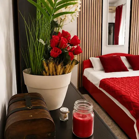 Tantra 6 Queen Filipescu Self Check-in Near Old Town *