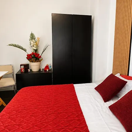Tantra 6 Queen Filipescu Bucureşti