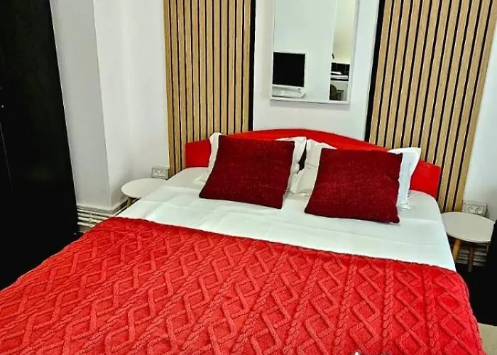 Tantra 6 Queen Filipescu *